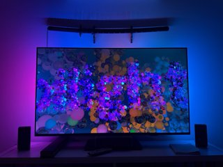TV Philips Ambilight QLED 50” 4K — 50PUS8510