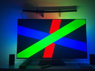 TV Philips Ambilight QLED 50” 4K — 50PUS8510