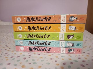 Heartstopper. Volumes 1-5