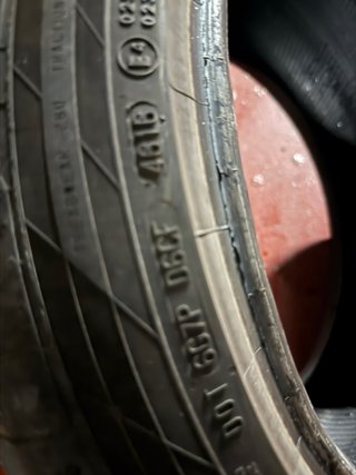 205/50 R17 89V Continental