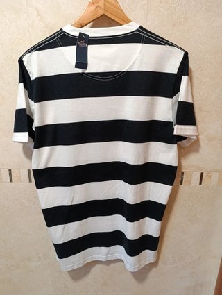 Camiseta NUEVA marca Hollister