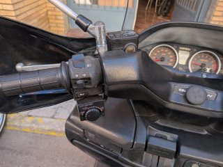 Suzuki Burgman 400 2009