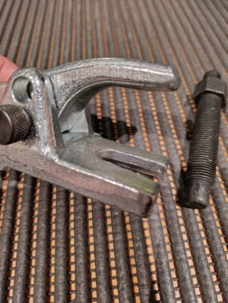 Extractor de rótulas tipo tijera