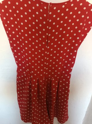 Mono rojo lunares talla M