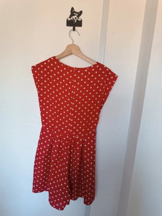 Mono rojo lunares talla M