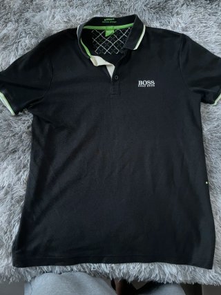 Polo Hugo Boss Negro y Verde