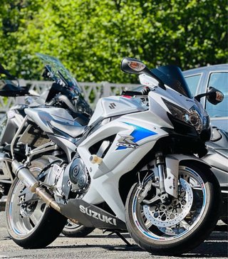 Suzuki GSX-R600 K8