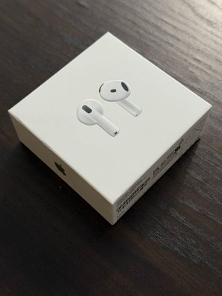 Apple AirPods 4