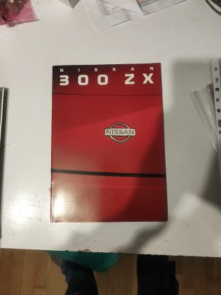 Catalogo Nissan 300 ZX di seconda mano per 37 EUR su