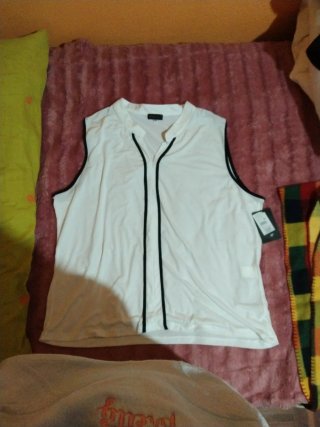 Blusa sin mangas blanca