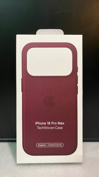 Funda TechWoven para iPhone 18 ProMax color cereza