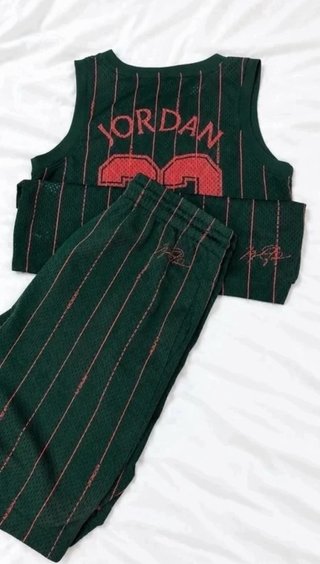 Completo Jordan nero e rosso