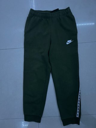 Pantalón Nike Verde