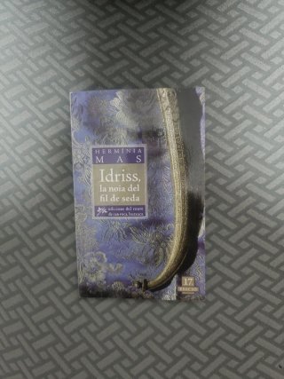 Idriss, la noia del fil de seda - Hermínia Mas