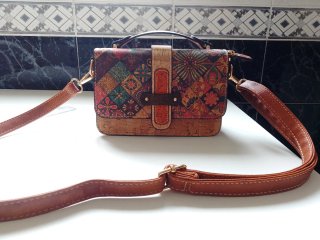Bolso de Corcho y Polipiel Estampado