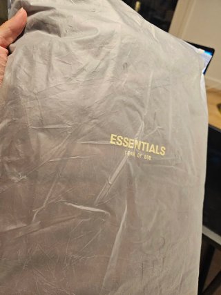 Sudadera Fear of God Essentials Marrón Talla S