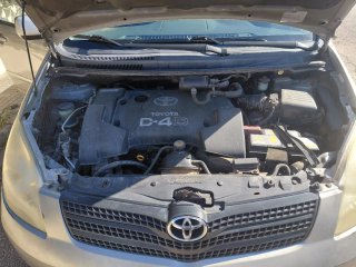 Toyota Corolla 2003