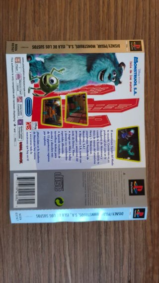 Contraportada de Monstruos S.A. Isla de los Sustos