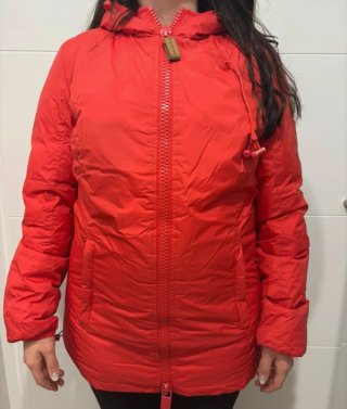 Abrigo Impermeable Rojo