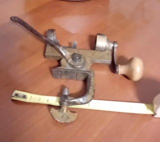 Compactador de pólvora para Cartuchos