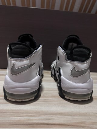 Zapatillas Nike Air More Uptempo Blancas/Negras