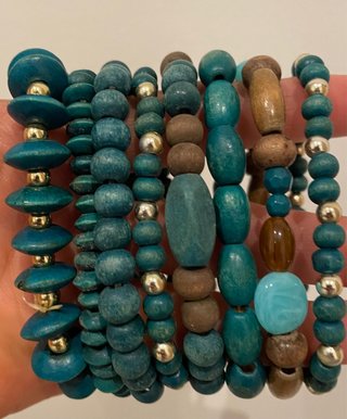 Set de 8 pulseras de cuentas