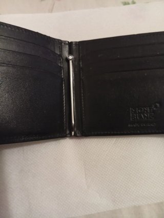 Cartera Montblanc Negra de piel.