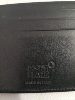 Cartera Montblanc Negra de piel.