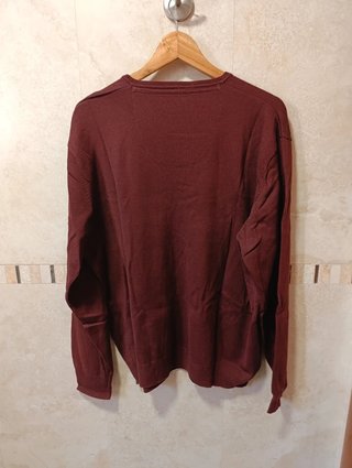 Jersey de pico burdeos