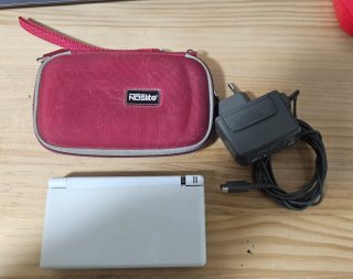 Nintendo DS Lite Bianca + Accessori