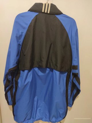 Chaqueta, Cortavientos Adidas , vintage de los 90