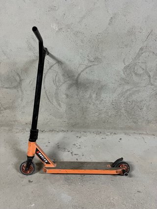 Patinete Freestyle Bestial Wolf Booster