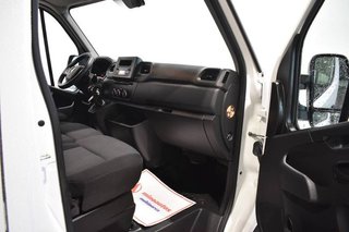 Renault Master FURGÓN SOBRELEVADA 3.5T L3H3 2.3 DCI 135 CV CONFORT