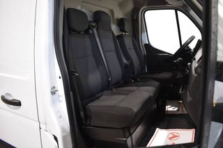 Renault Master FURGÓN SOBRELEVADA 3.5T L3H3 2.3 DCI 135 CV CONFORT