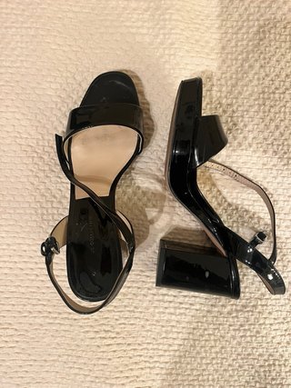 Sandalias charol negro tacón Talla 37