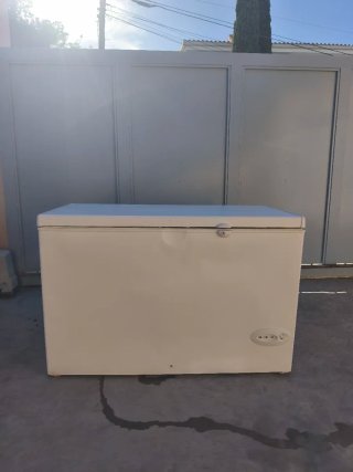 Arcón Frigorífico Indesit 289 L