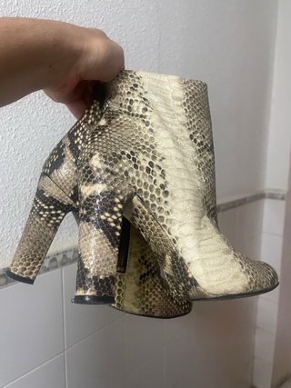 Botines Zara Piel Tacón Serpiente