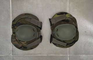 Coderas Tácticas Camuflaje Verde Boscoso