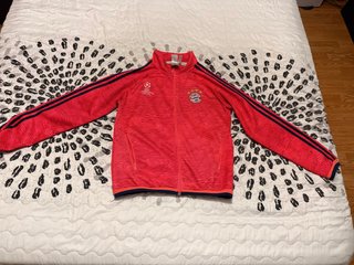 Chaqueta Bayern Múnich Champions 2016 Adidas