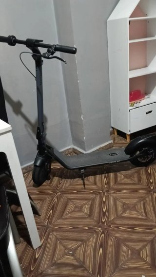 Patinete Eléctrico Negro