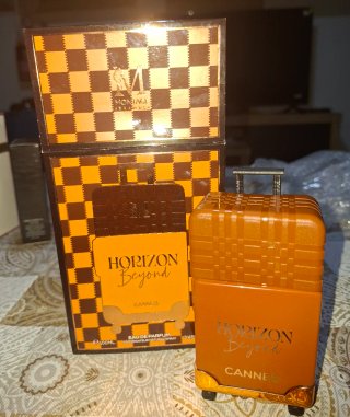 Perfume Hombre Horizon Beyond Cannes