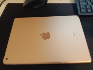 NO ENCIENDE, AVERIADO iPad 7a Gen A2197