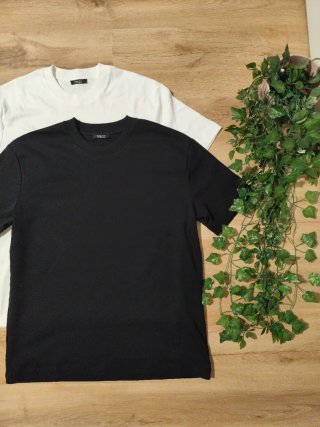 T-shirt Massimo Dutti Preta