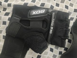 Guantillas MMA RDX Negras