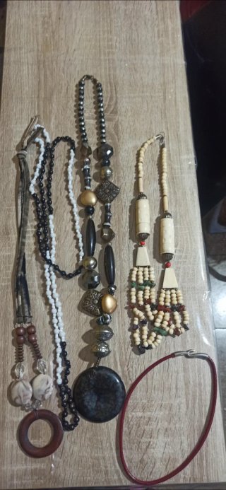 Lote de 5 Collares Variados