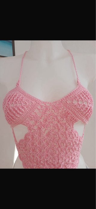 Top rosa crochet