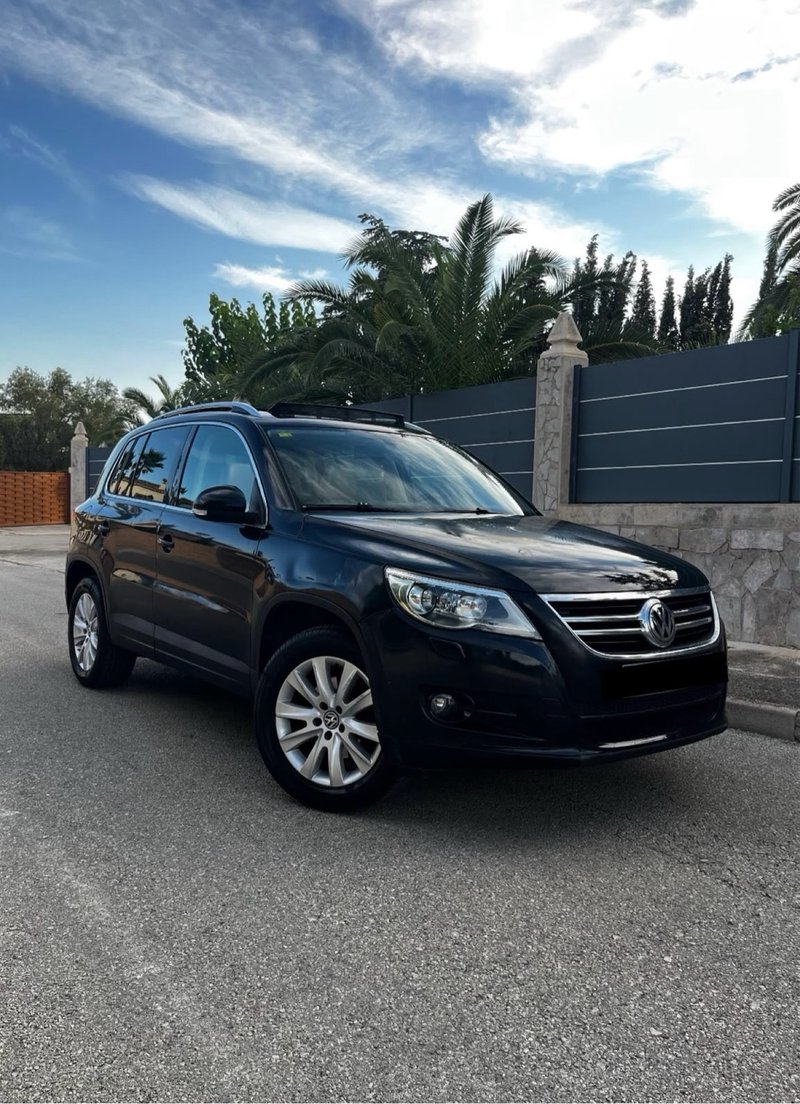 Volkswagen Tiguan 2.0 TDI +Motion DSG 2011