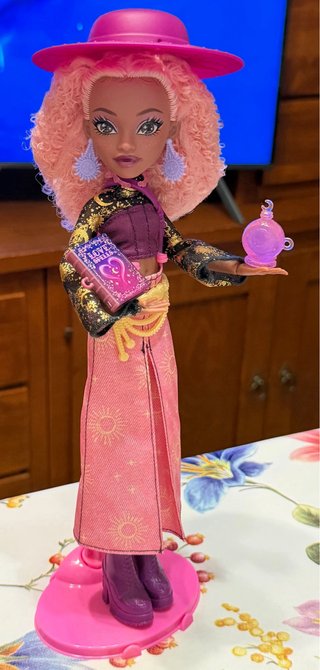 Monster High Rae Lumina Spellbook & Mirror