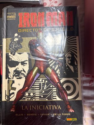 Cómic Marvel Deluxe Iron Man-La iniciativa