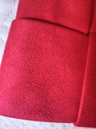 BOLSO ROJO ANTE MUJER